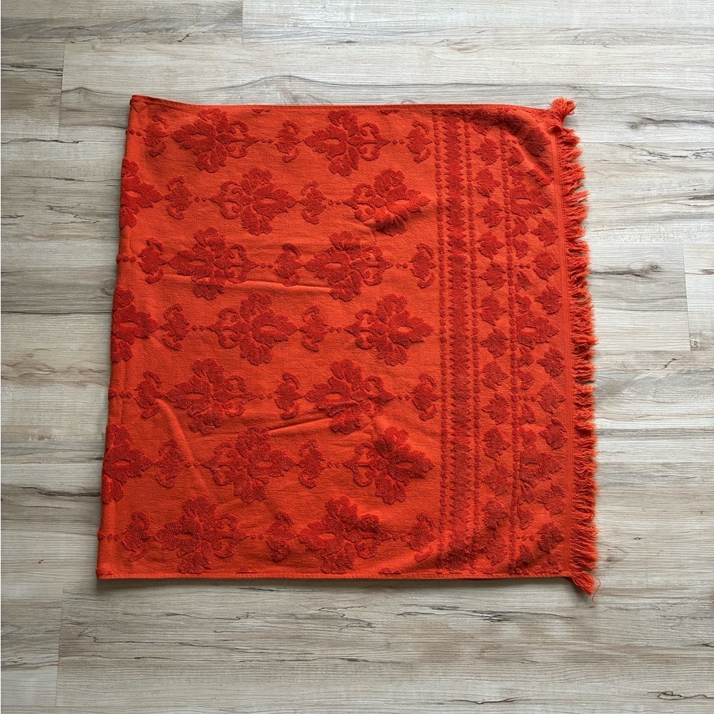 Debbie Taylor Full Length 100% Cotton Embroider Orange Floral Texture Towel Bath